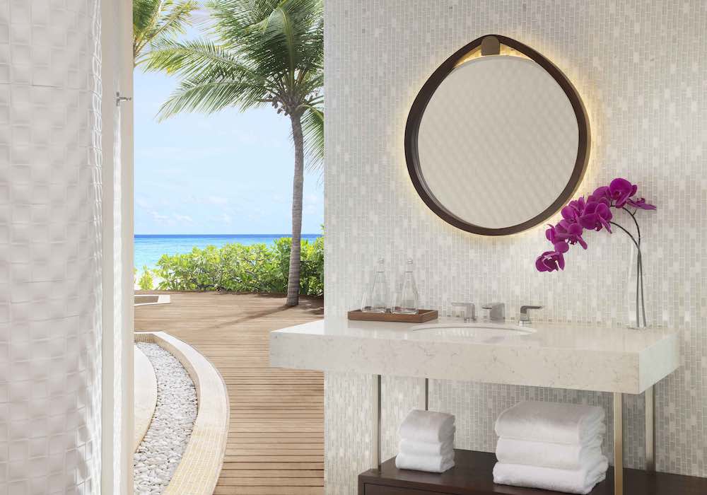 Beach Pool Villa Sunrise at JW Marriott Maldives Resort & Spa thumbnail 4
